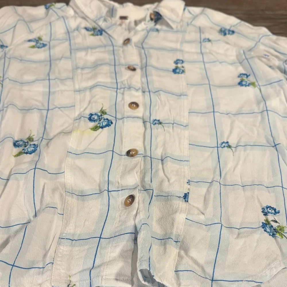 Free People white shirt